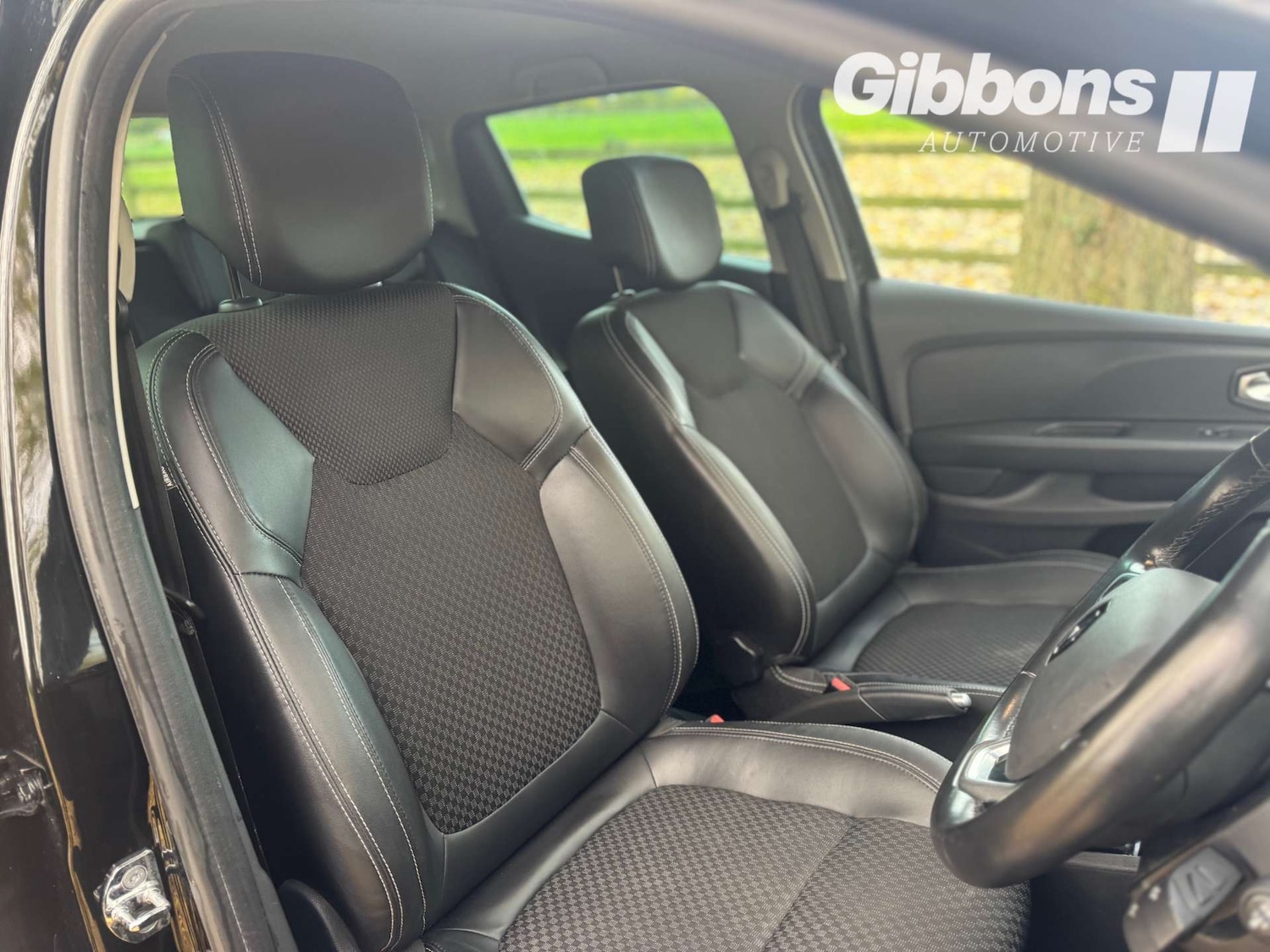 Used Renault Clio 2018 for sale - 76356044: Photo 19