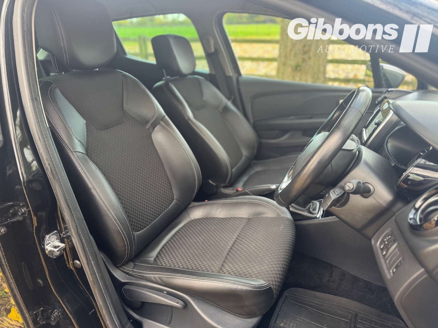 Used Renault Clio 2018 for sale - 76356044: Photo 20