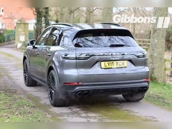 Used Porsche Cayenne 2019 for sale - 78272814: Photo