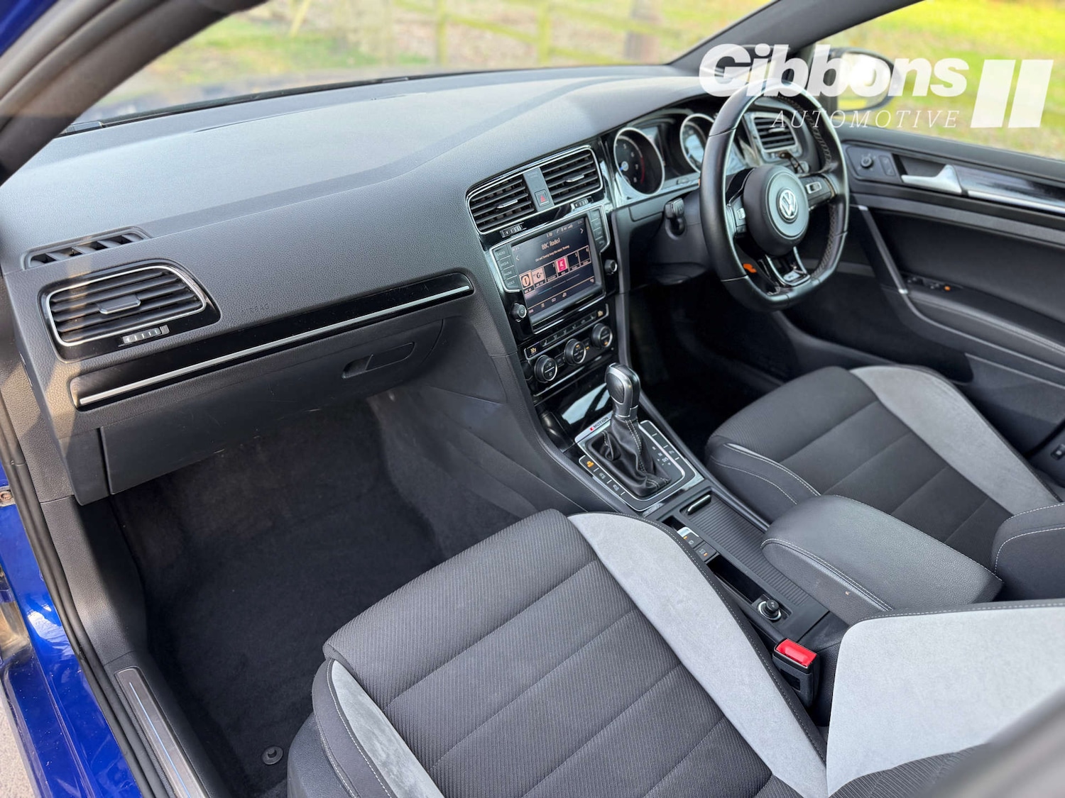 Used Volkswagen Golf 2017 for sale - 77059882: Photo 46