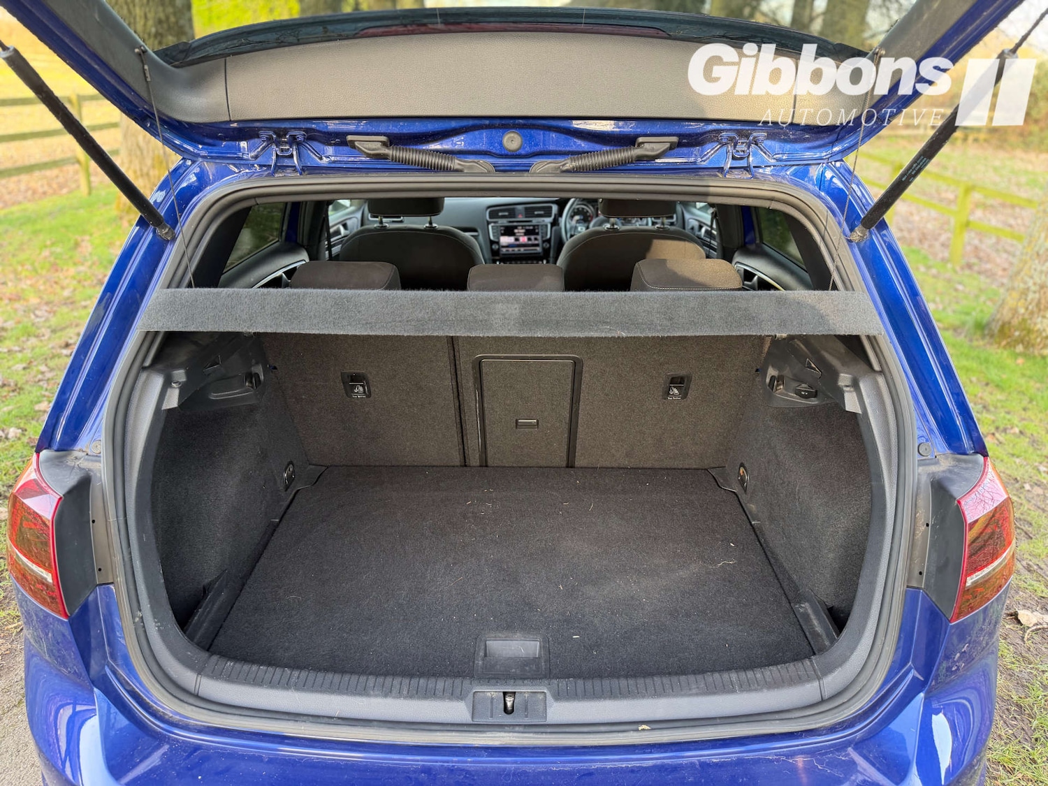 Used Volkswagen Golf 2017 for sale - 77059882: Photo 51