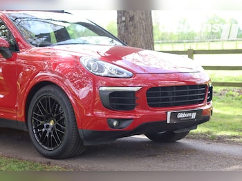 Used Porsche Cayenne 2015 for sale - 78581264: Photo