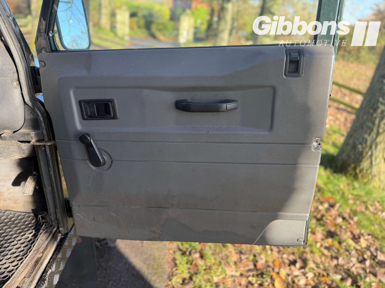 Used Land Rover Defender 1998 for sale - 76356047: Photo 23