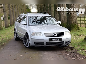 Used Volkswagen Passat 2004 for sale - 77148690: Photo