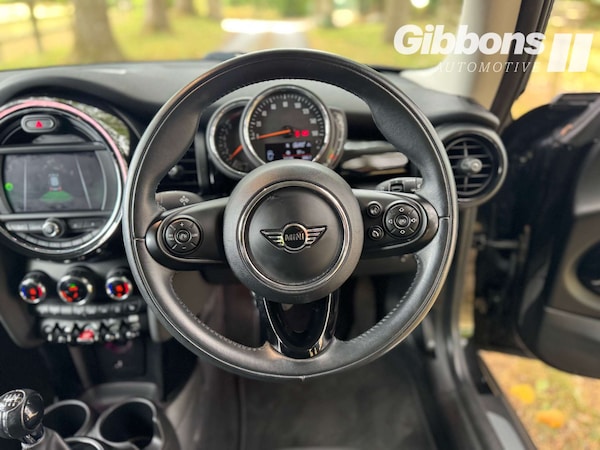 Used MINI Hatch 2018 for sale - 75597440: Photo 43