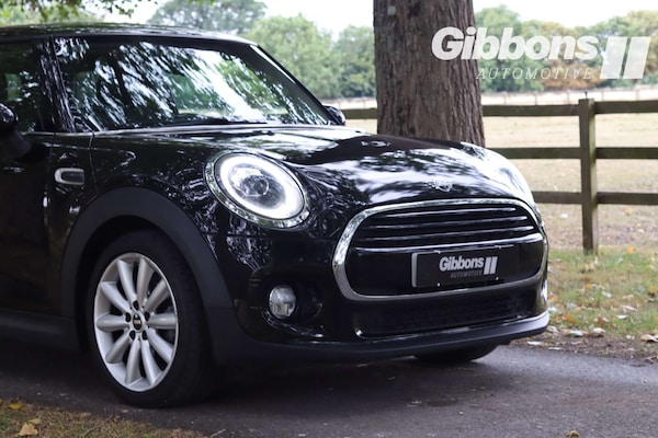 Used MINI Hatch 2018 for sale - 75597440: Photo 8
