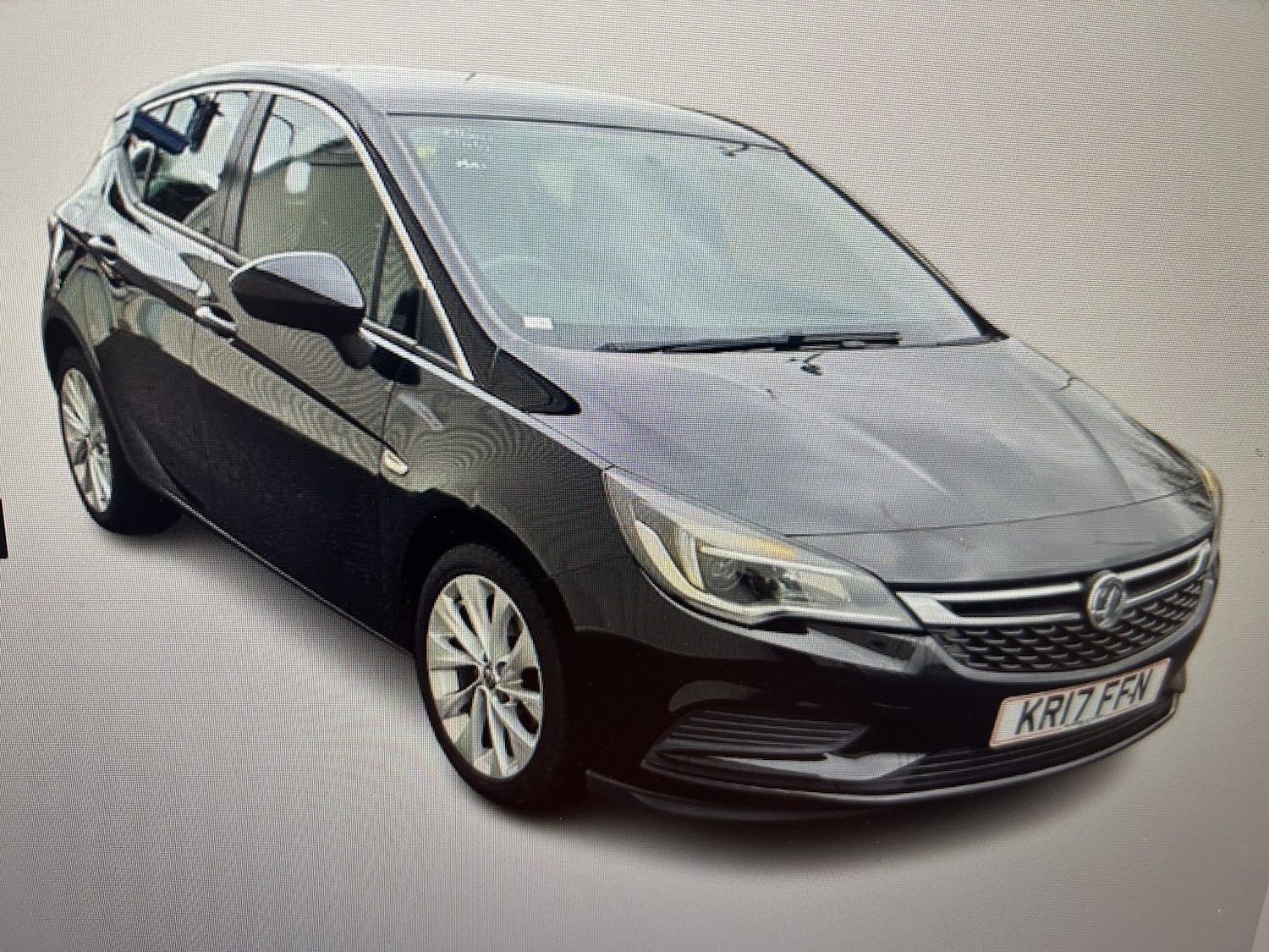 Used Vauxhall Astra 2017 for sale - 76666137: Photo 1