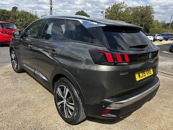 Used Peugeot 3008 2019 for sale - 79631485: Photo