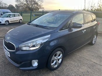 Used Kia Carens 2014 for sale - 76517773: Photo