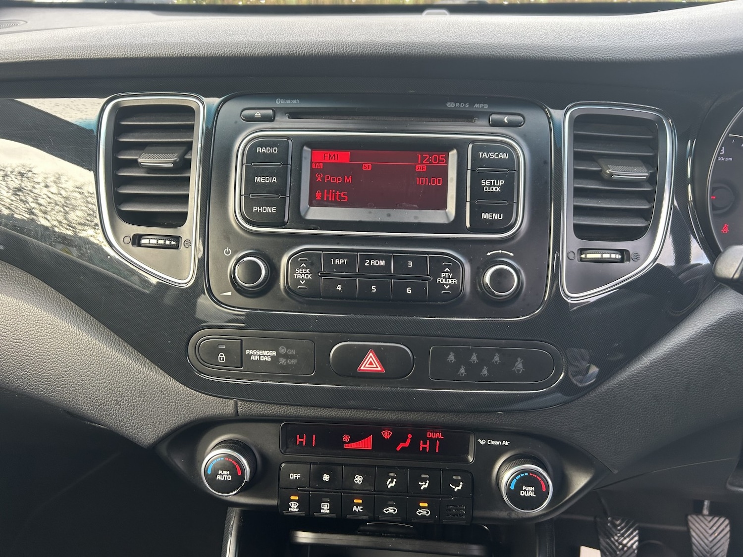 Used Kia Carens 2014 for sale - 76517773: Photo 5