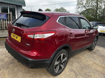 Used Nissan Qashqai 2015 for sale - 78520246: Photo