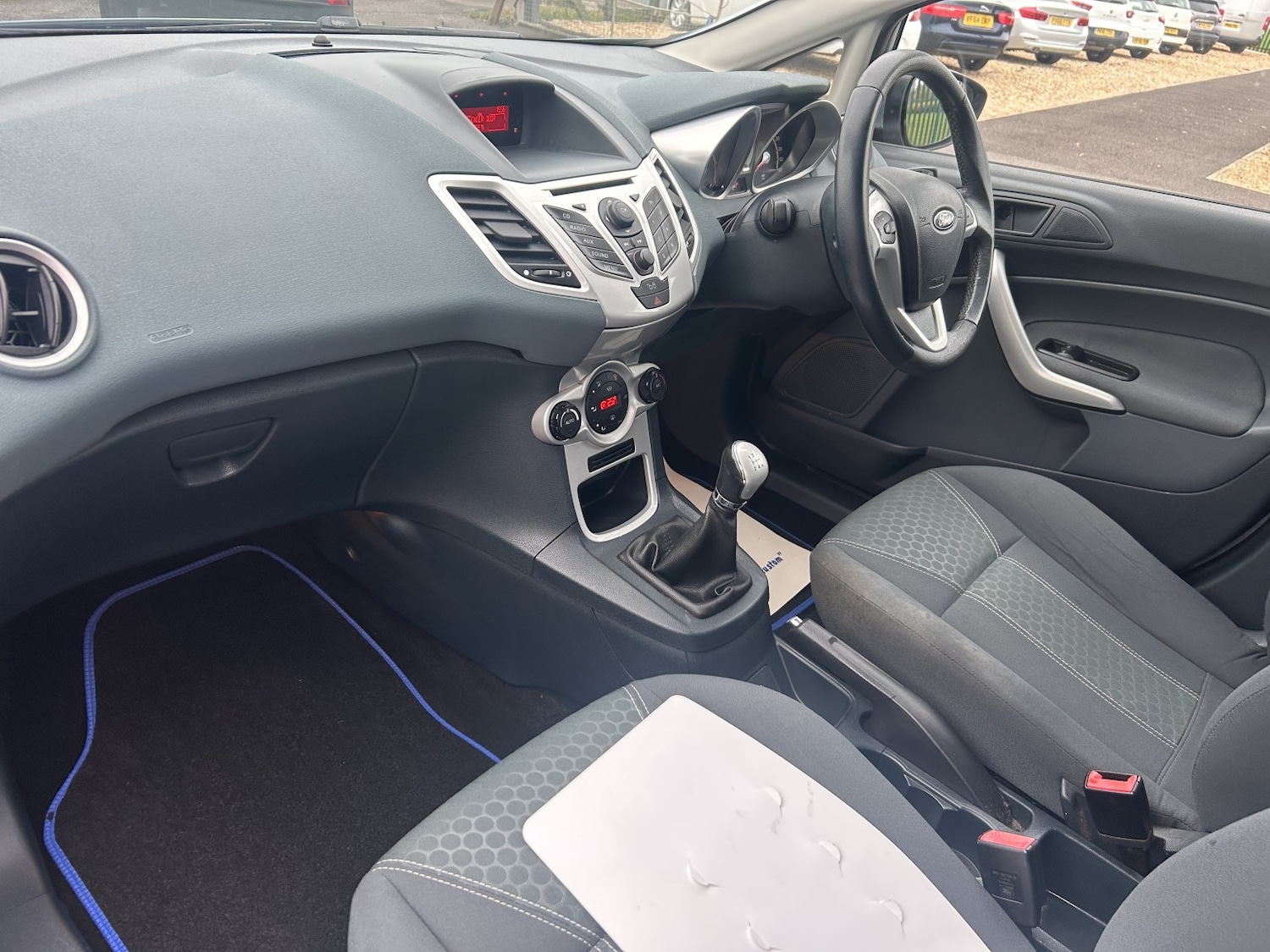 Used Ford Fiesta 2009 for sale - 76387353: Photo 14