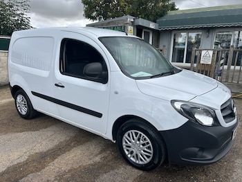 Mercedes-Benz - Citan
