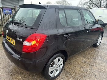 Used Skoda Fabia 2015 for sale - 77237053: Photo