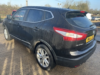 Used Nissan Qashqai 2014 for sale - 77357390: Photo
