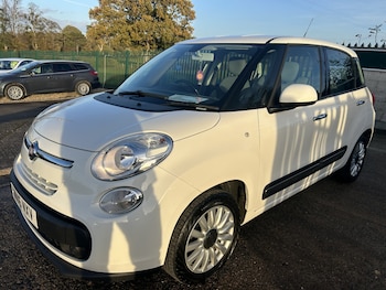 Used Fiat 500L 2016 for sale - 76313921: Photo