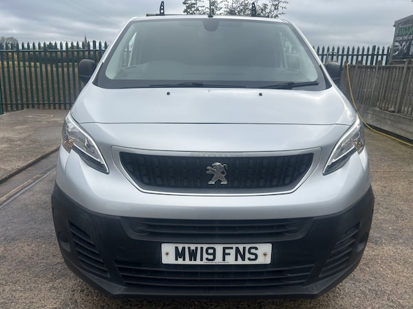 Used Peugeot Expert 2019 for sale - 76211820: Photo 2