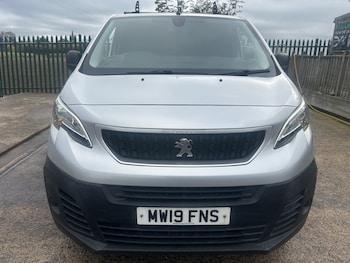 Used Peugeot Expert 2019 for sale - 76211820: Photo 2