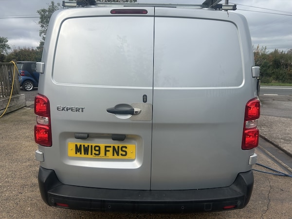Used Peugeot Expert 2019 for sale - 76211820: Photo 7