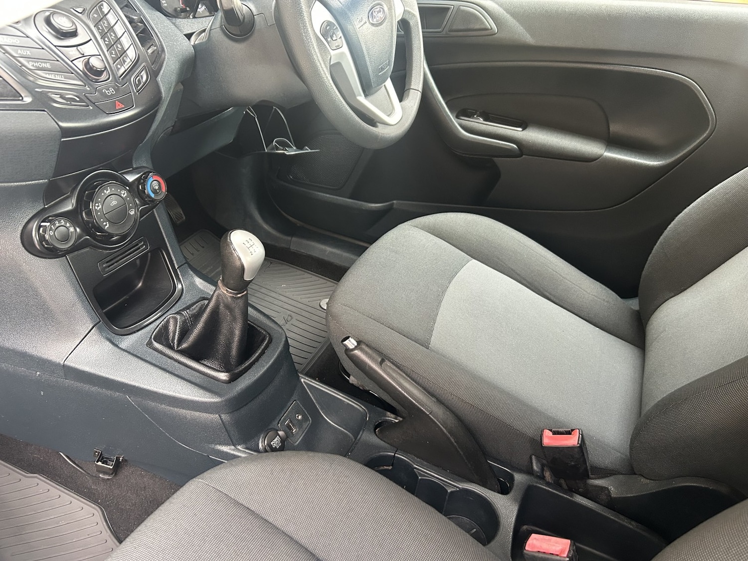 Used Ford Fiesta 2011 for sale - 77921266: Photo 8