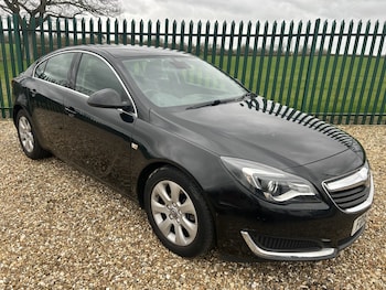 Used Vauxhall Insignia 2016 for sale - 77668515: Photo