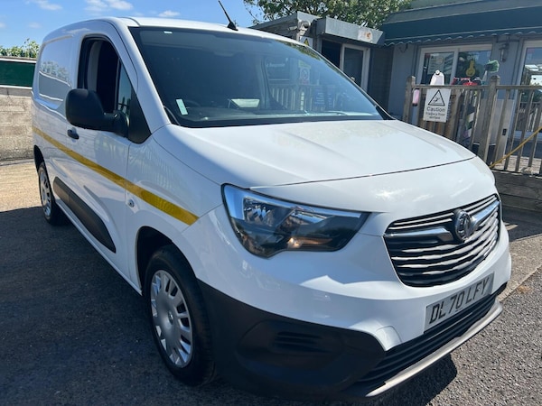 Used Vauxhall Combo 2020 for sale - 75690045: Photo 2