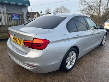 Used BMW 3 Series 2016 for sale - 75690038: Photo