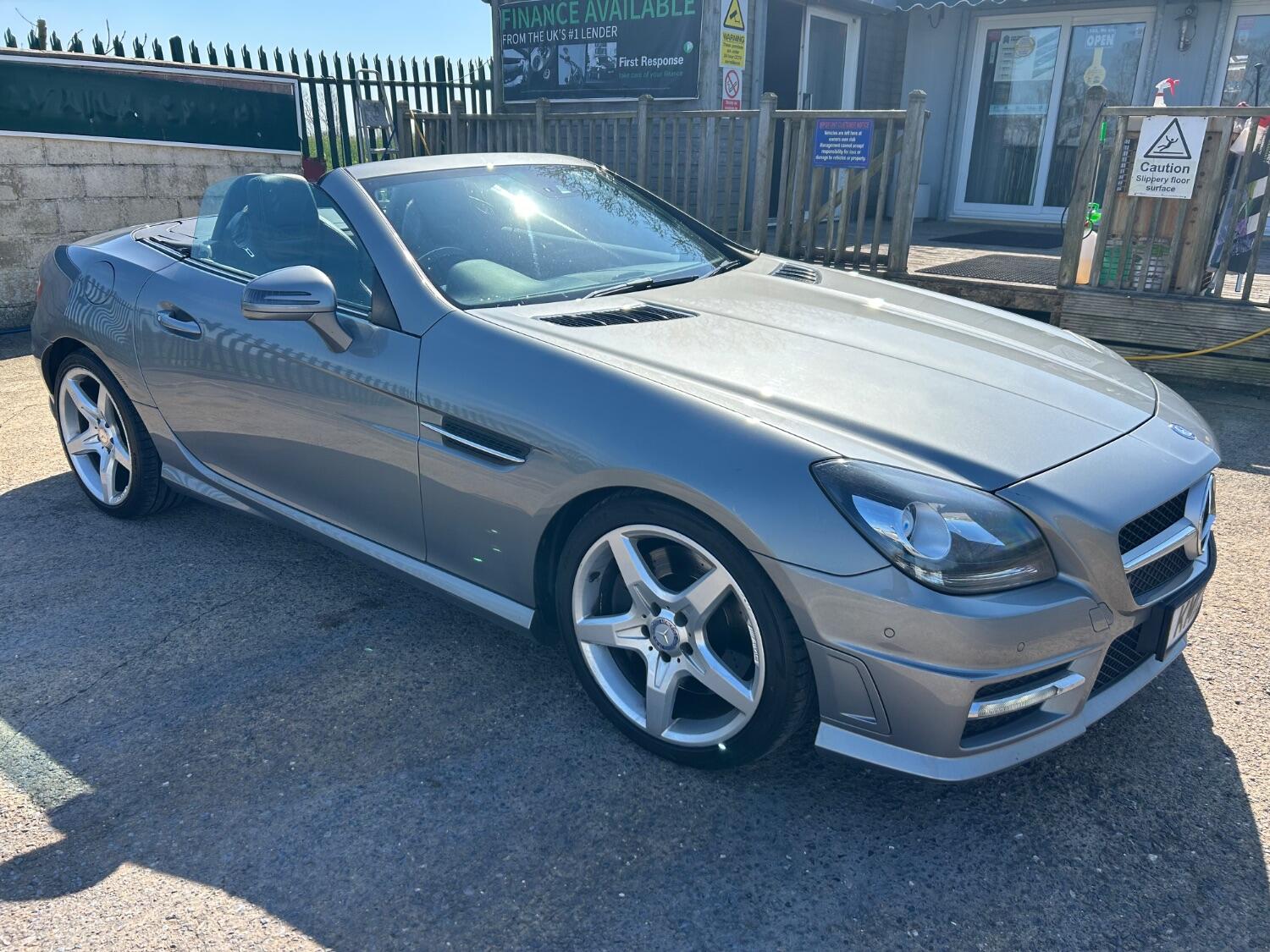 Used Mercedes-Benz SLK 2012 for sale - 76794372: Photo 1