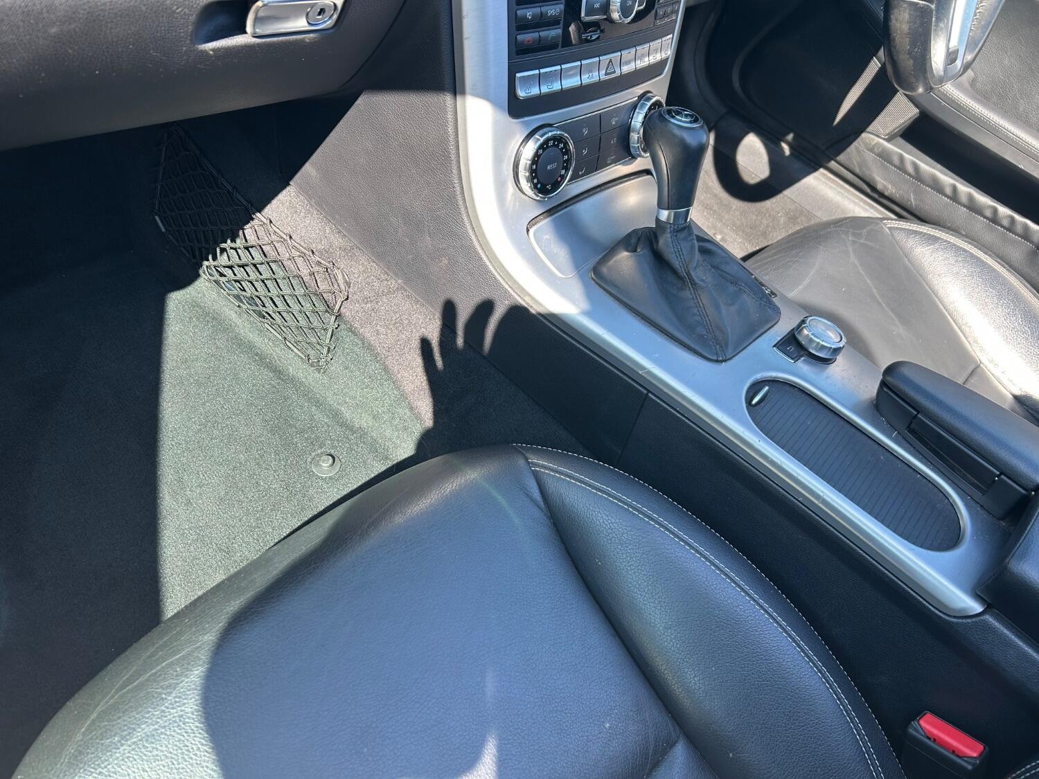 Used Mercedes-Benz SLK 2012 for sale - 76794372: Photo 11