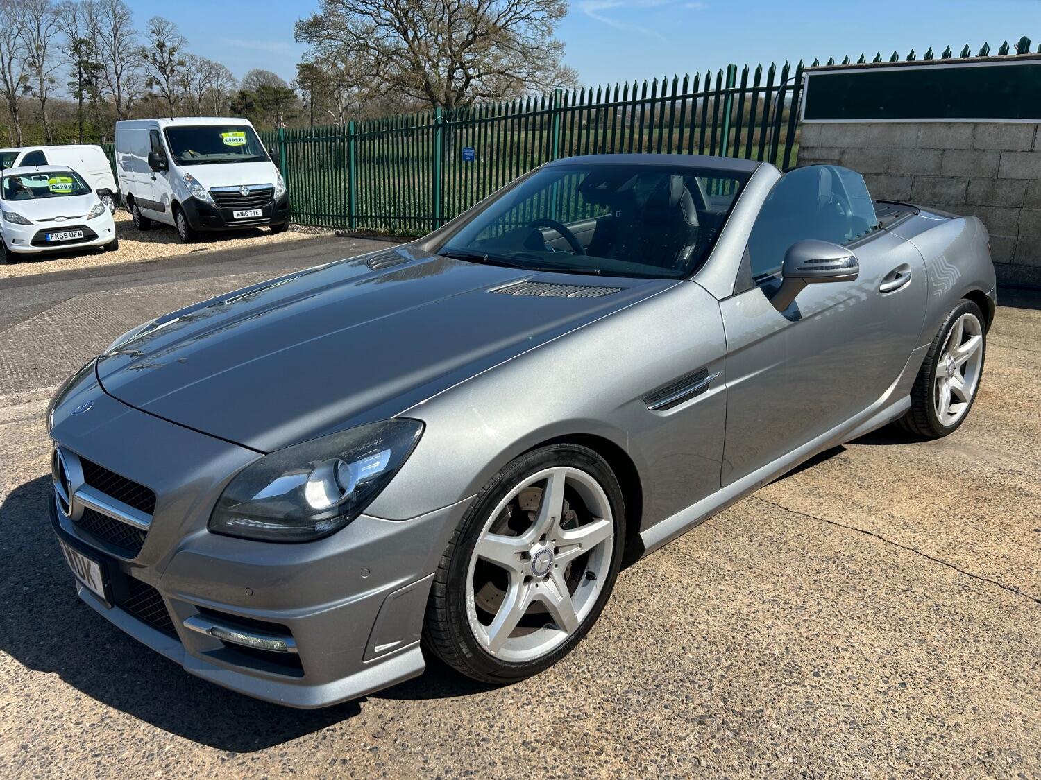 Used Mercedes-Benz SLK 2012 for sale - 76794372: Photo 3