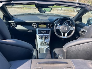 Used Mercedes-Benz SLK 2012 for sale - 76794372: Photo