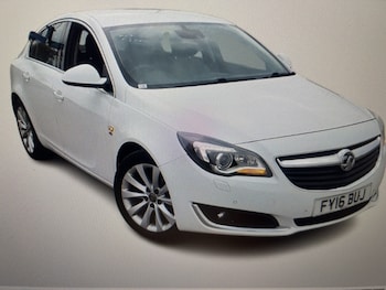 Vauxhall - Insignia