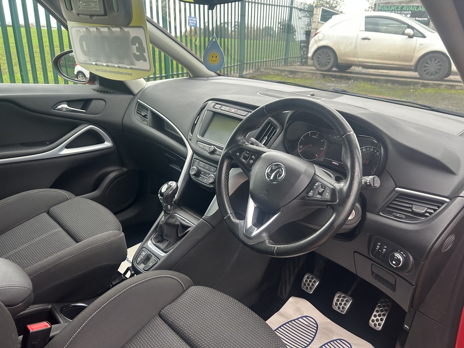 Used Vauxhall Zafira 2018 for sale - 76699214: Photo 9