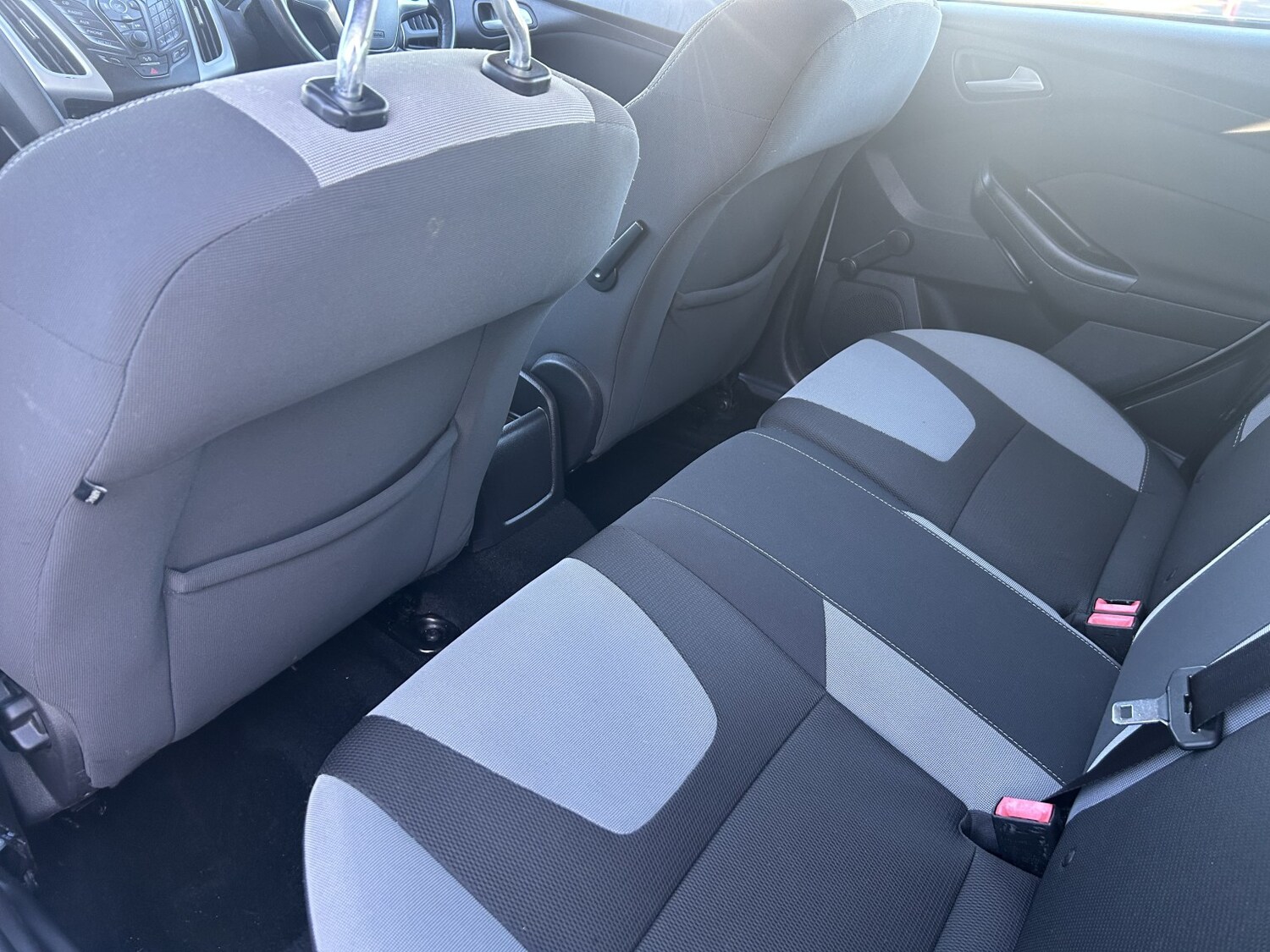 Used Ford Focus 2014 for sale - 76482900: Photo 9