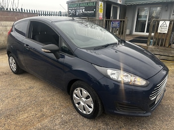 Used Ford Fiesta 2015 for sale - 78182954: Photo