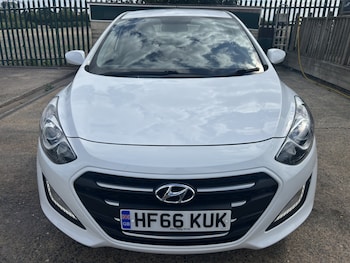 Used Hyundai i30 2016 for sale - 75690041: Photo