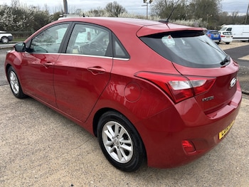 Used Hyundai i30 2016 for sale - 77836802: Photo