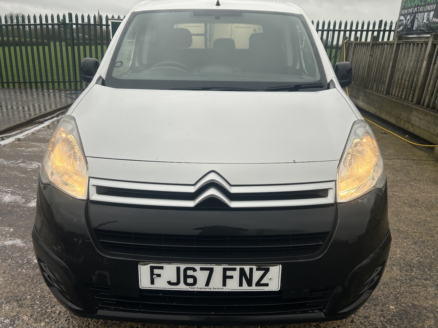 Used Citroen Berlingo 2017 for sale - 76547897: Photo 2