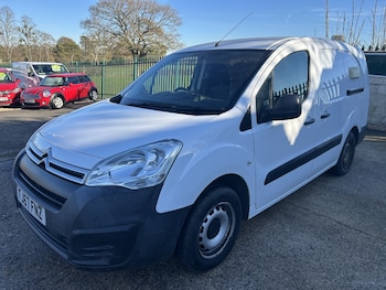 Used Citroen Berlingo 2017 for sale - 76547897: Photo