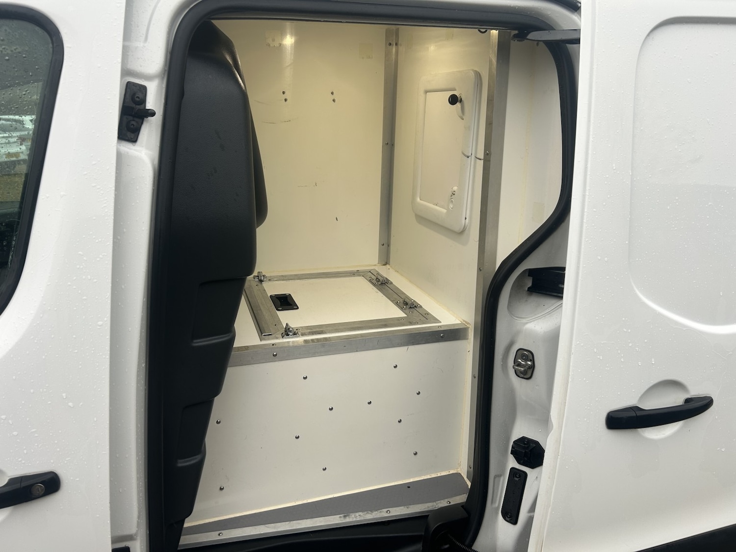 Used Citroen Berlingo 2017 for sale - 76547897: Photo 8