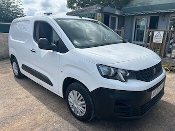Used Peugeot Partner 2020 for sale - 75255669: Photo