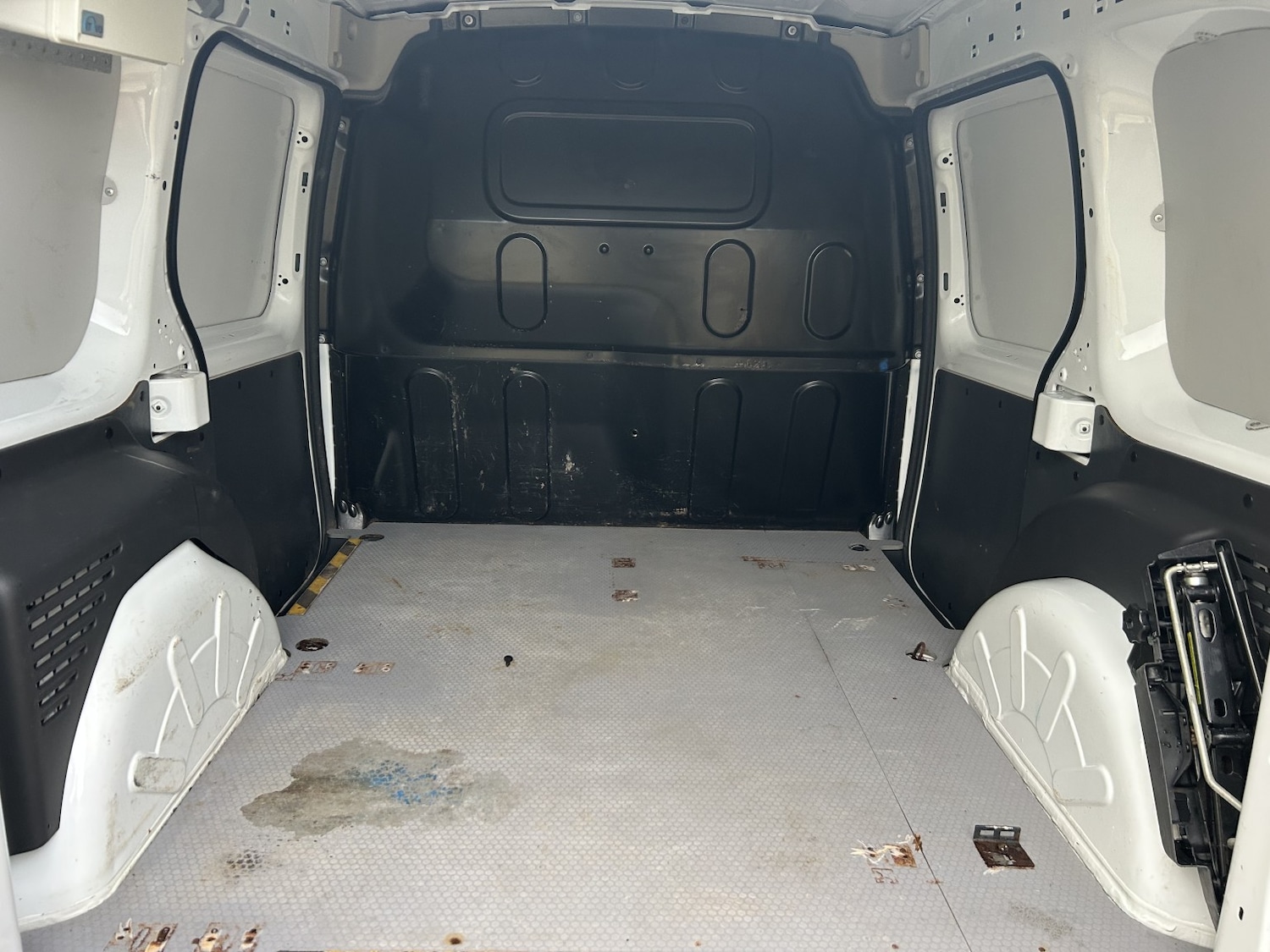 Used Renault Kangoo 2016 for sale - 76656268: Photo 9