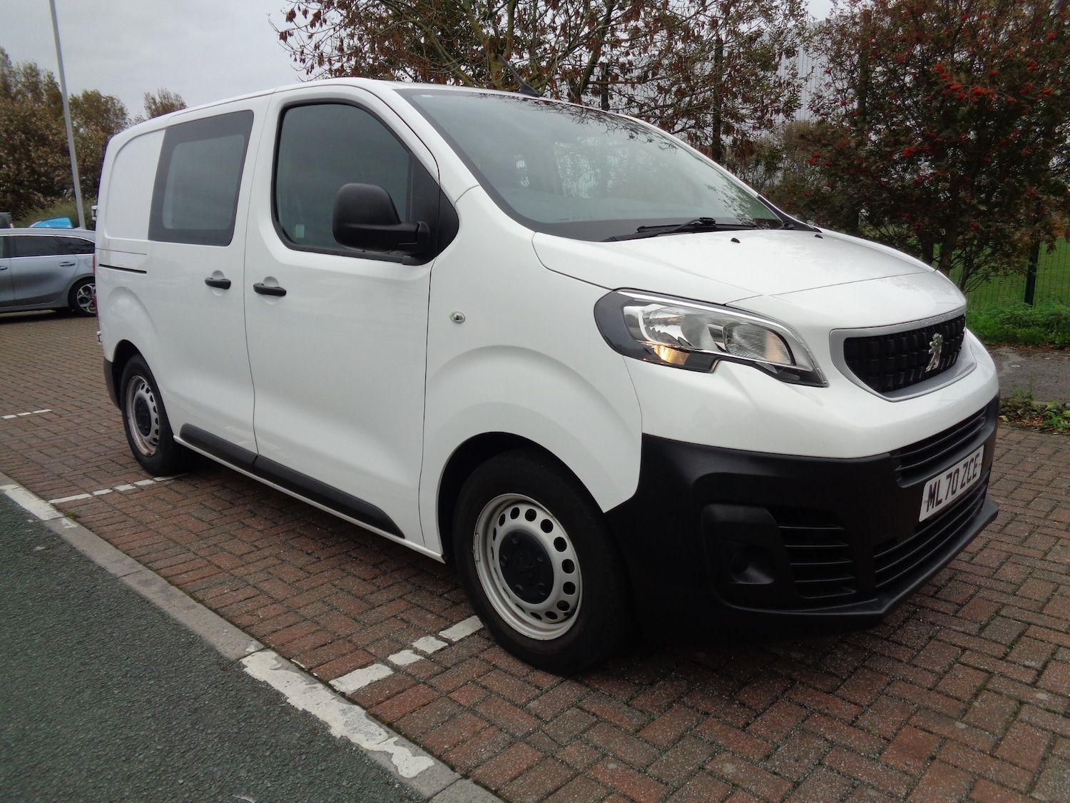 Used Peugeot Expert 2020 for sale - 76232138: Photo 17