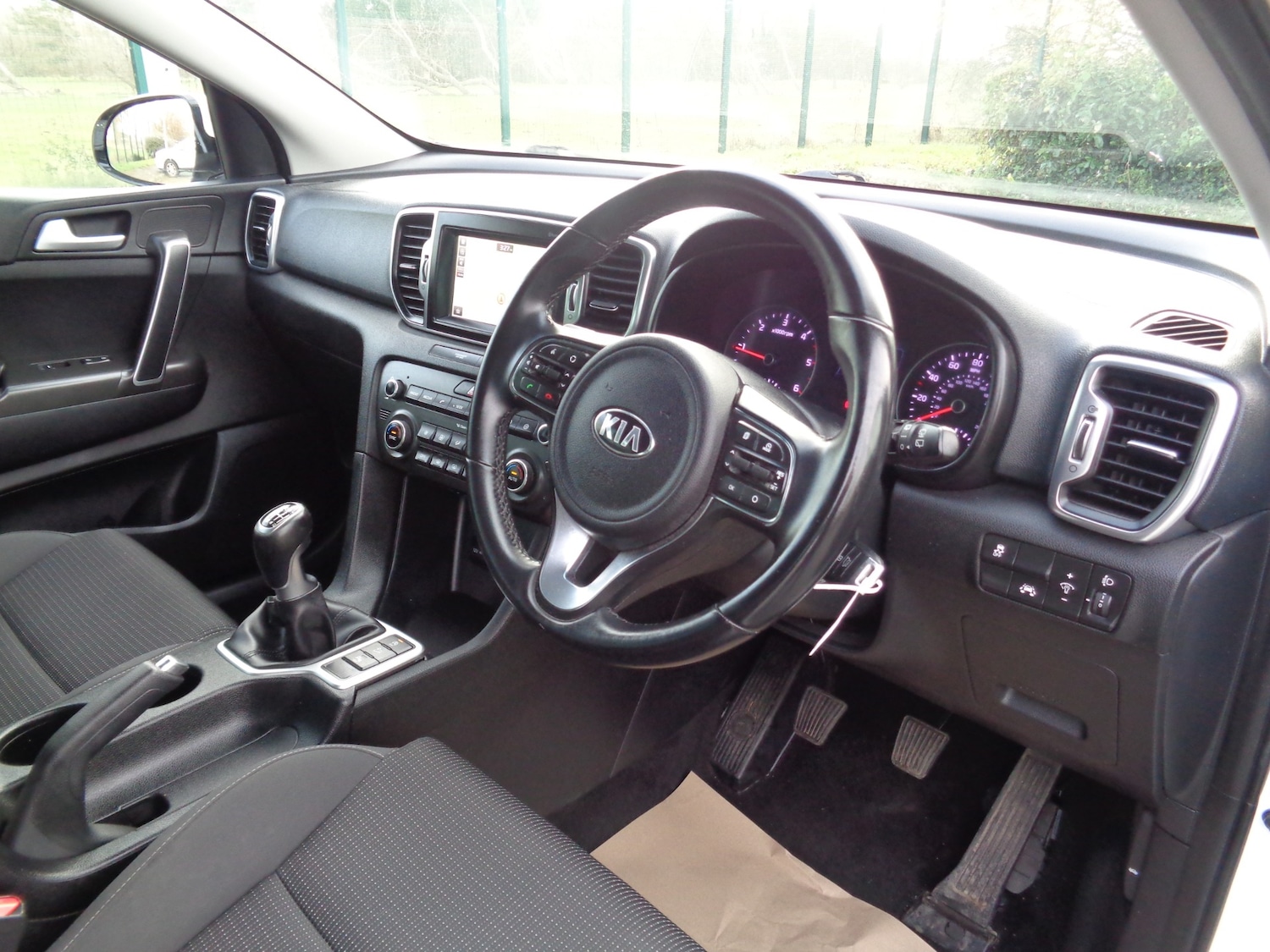 Used Kia Sportage 2017 for sale - 76651324: Photo 11