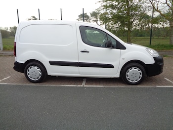 Used Citroen Berlingo 2018 for sale - 78454519: Photo