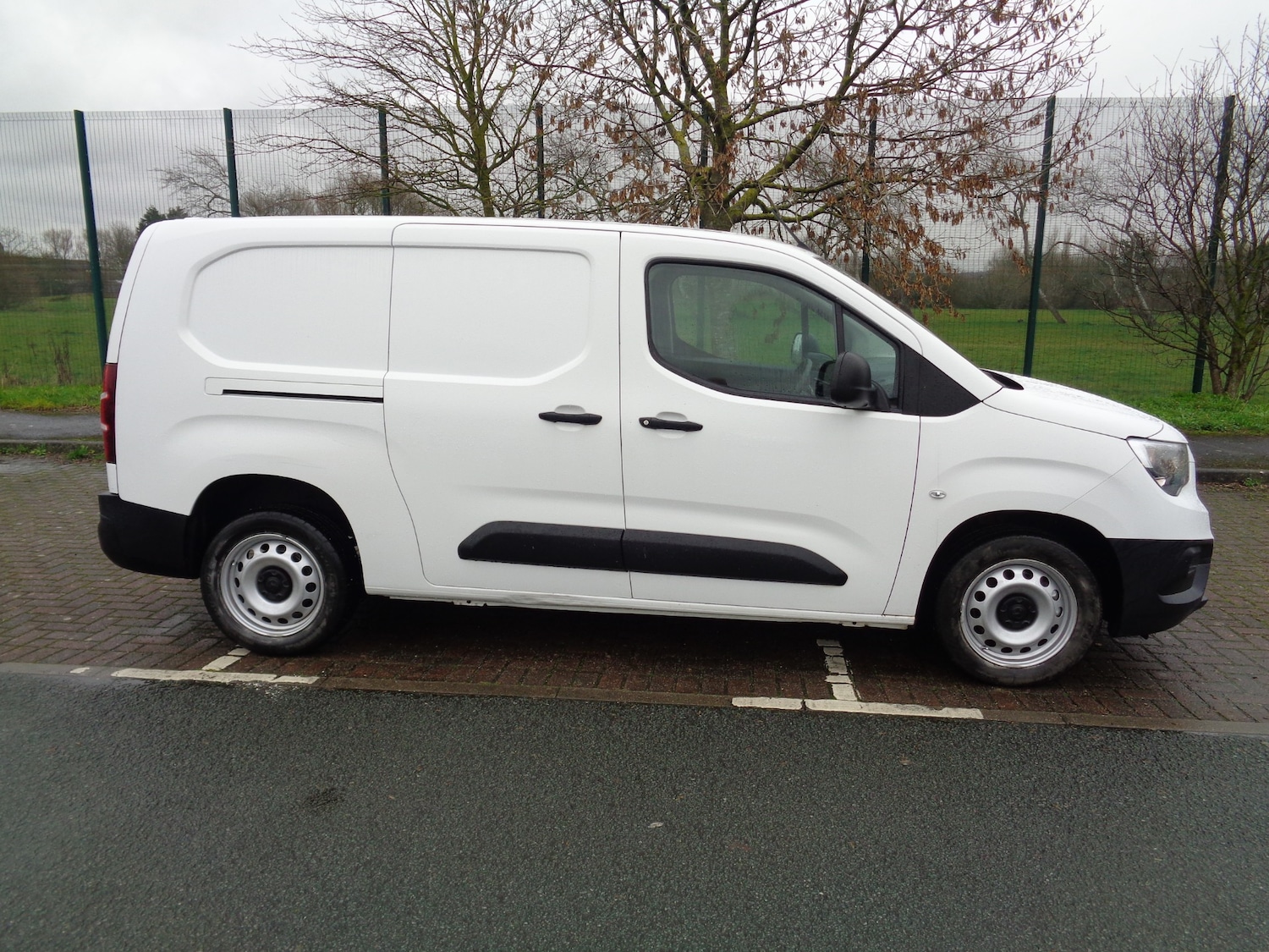 Used Vauxhall Combo 2019 for sale - 77542543: Photo 3