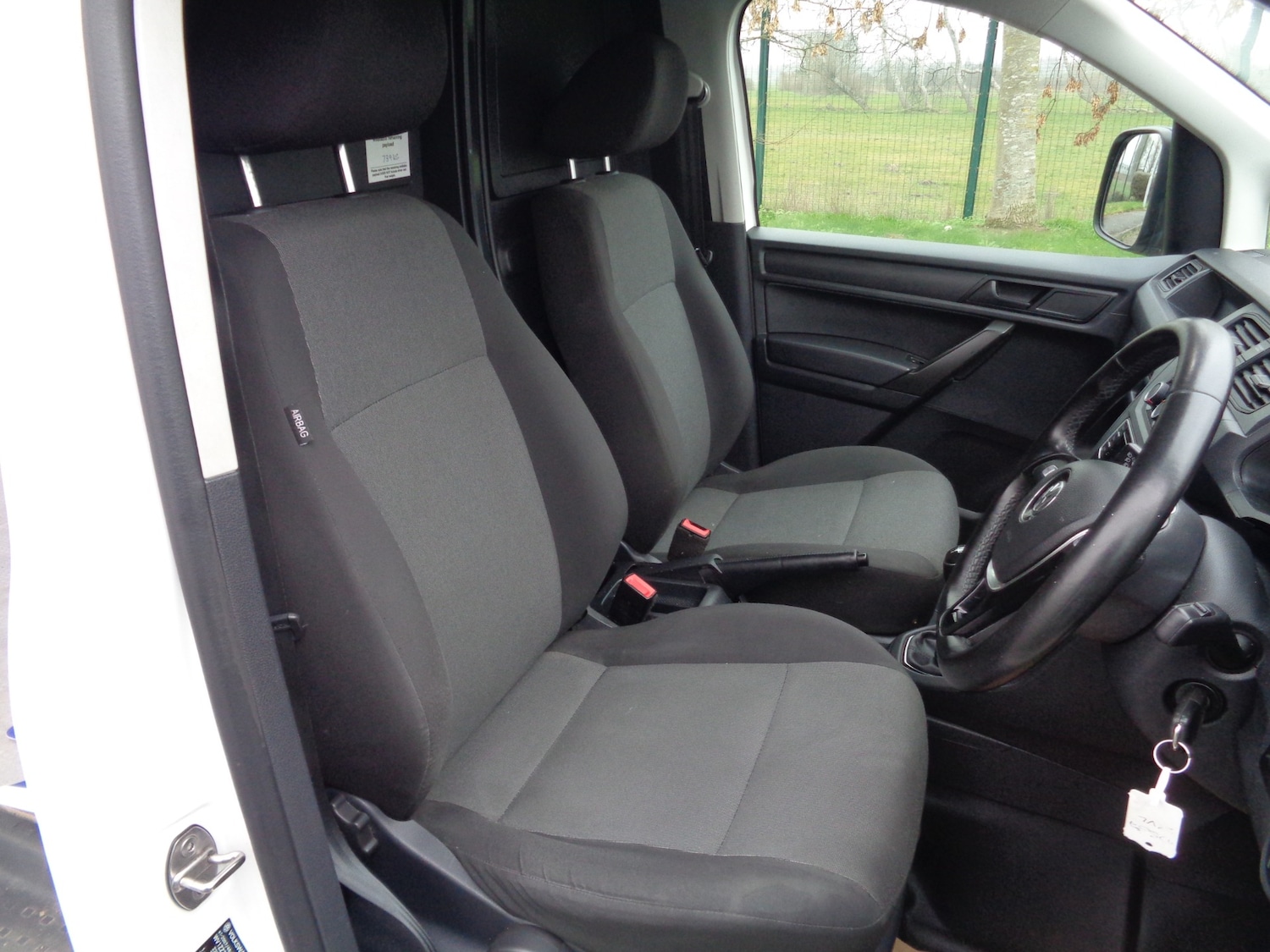 Used Volkswagen Caddy Maxi 2018 for sale - 77323803: Photo 13