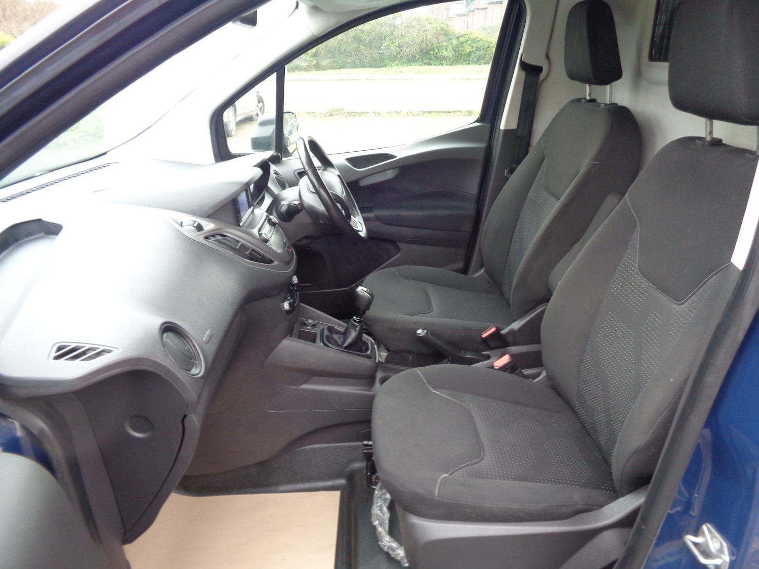 Used Ford Transit Courier 2019 for sale - 77502732: Photo 14