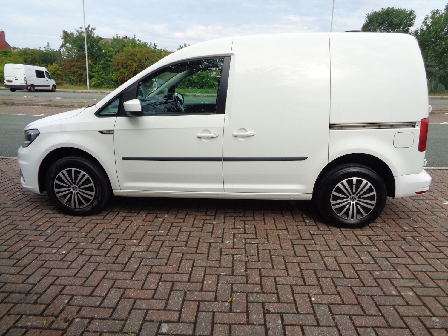 Used Volkswagen Caddy 2019 for sale - 76780063: Photo 5