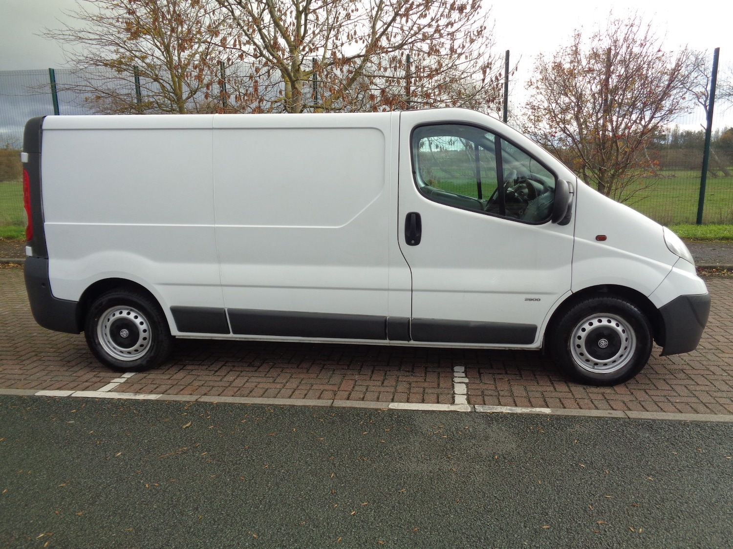 Used Vauxhall Vivaro 2012 for sale - 76450626: Photo 2